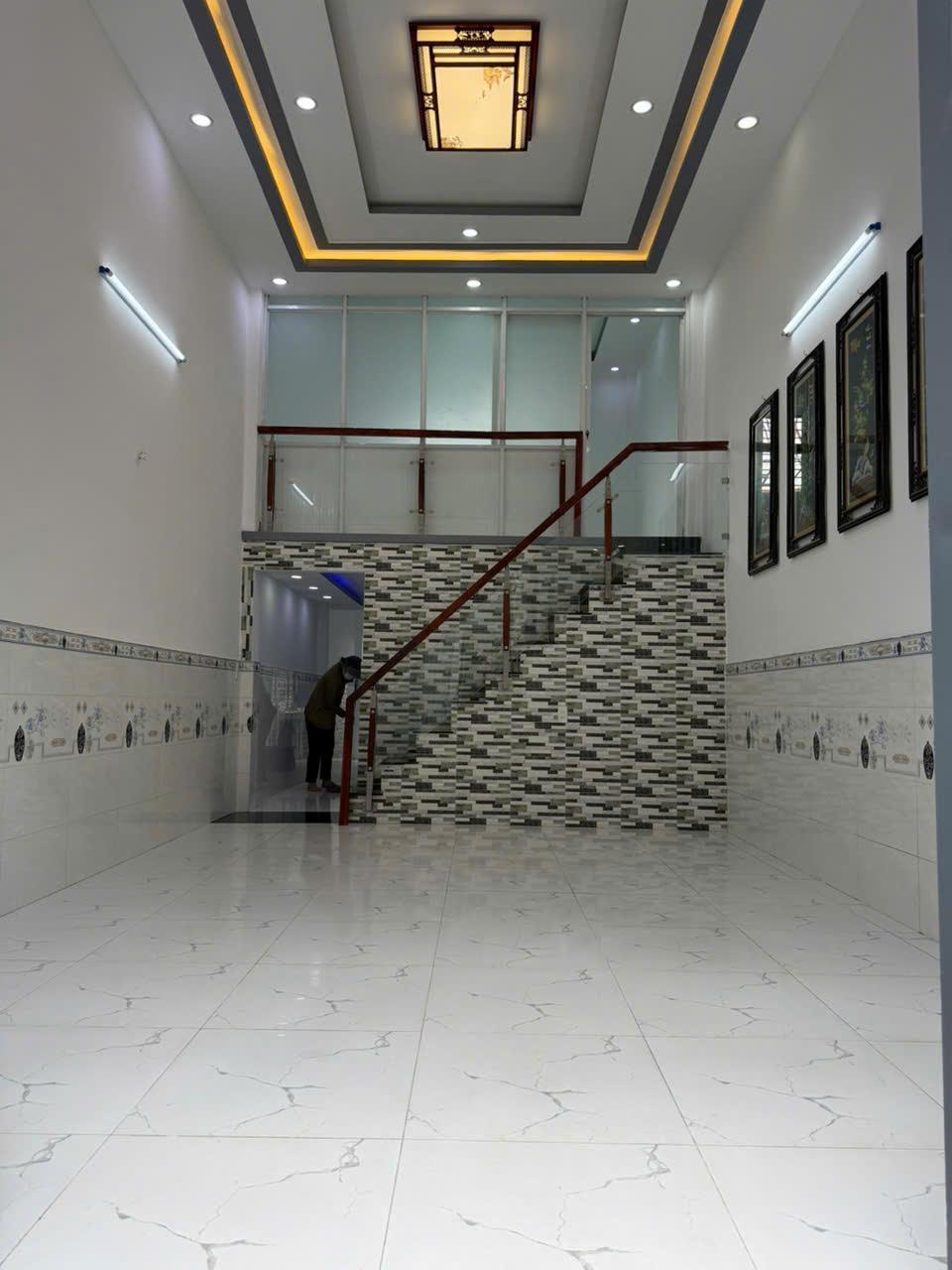 z6350090671251_9af568d4152fa0fd9f69f1ff1a745632