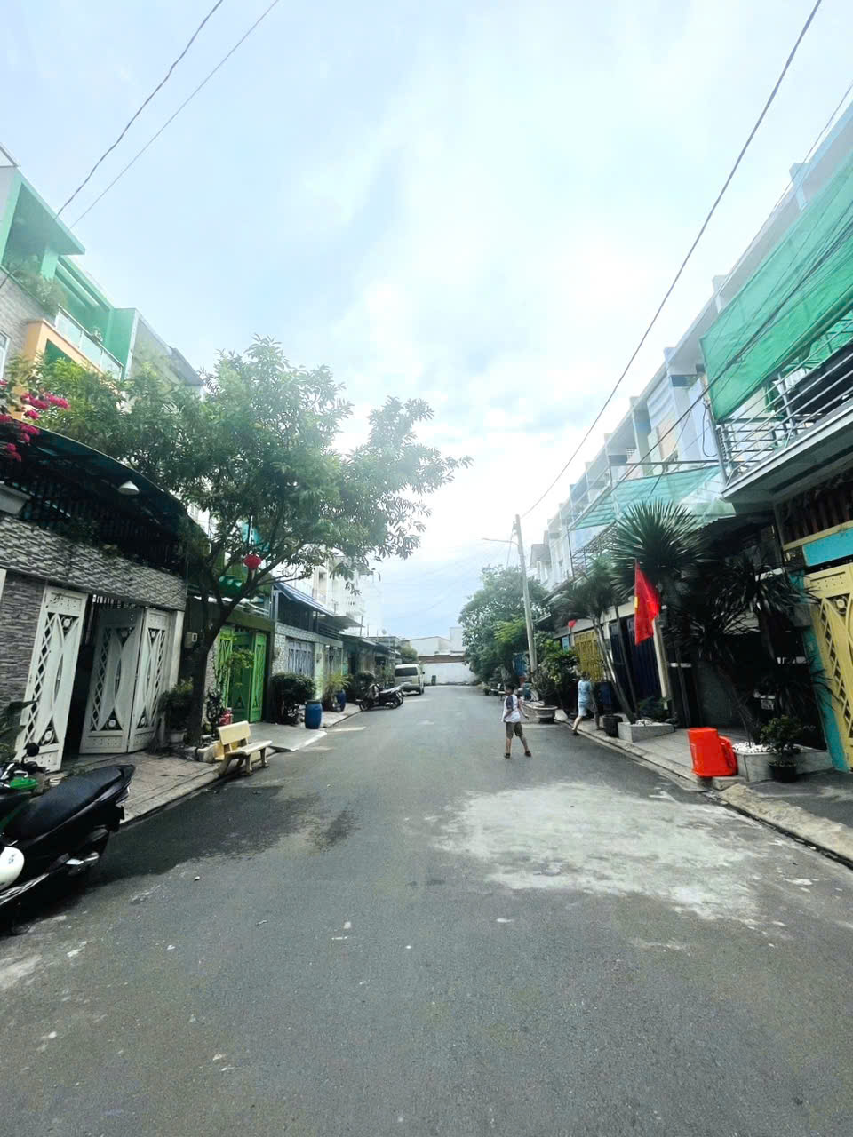 z6352149369678_41ef54c01011a7d0773c765d3fe31ccf