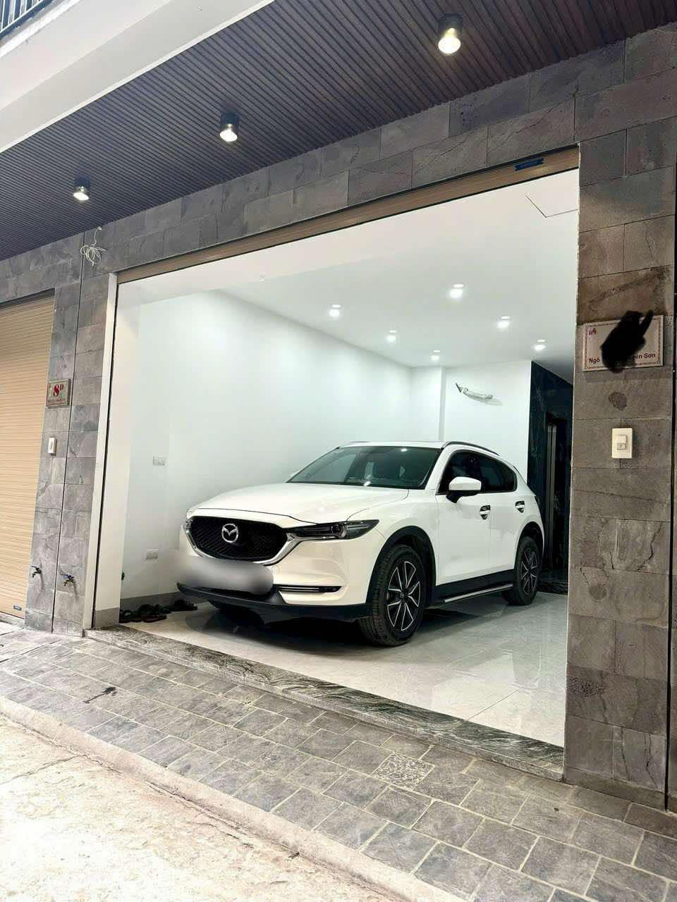 12d5ae23-c888-496e-8e1f-fee042763179