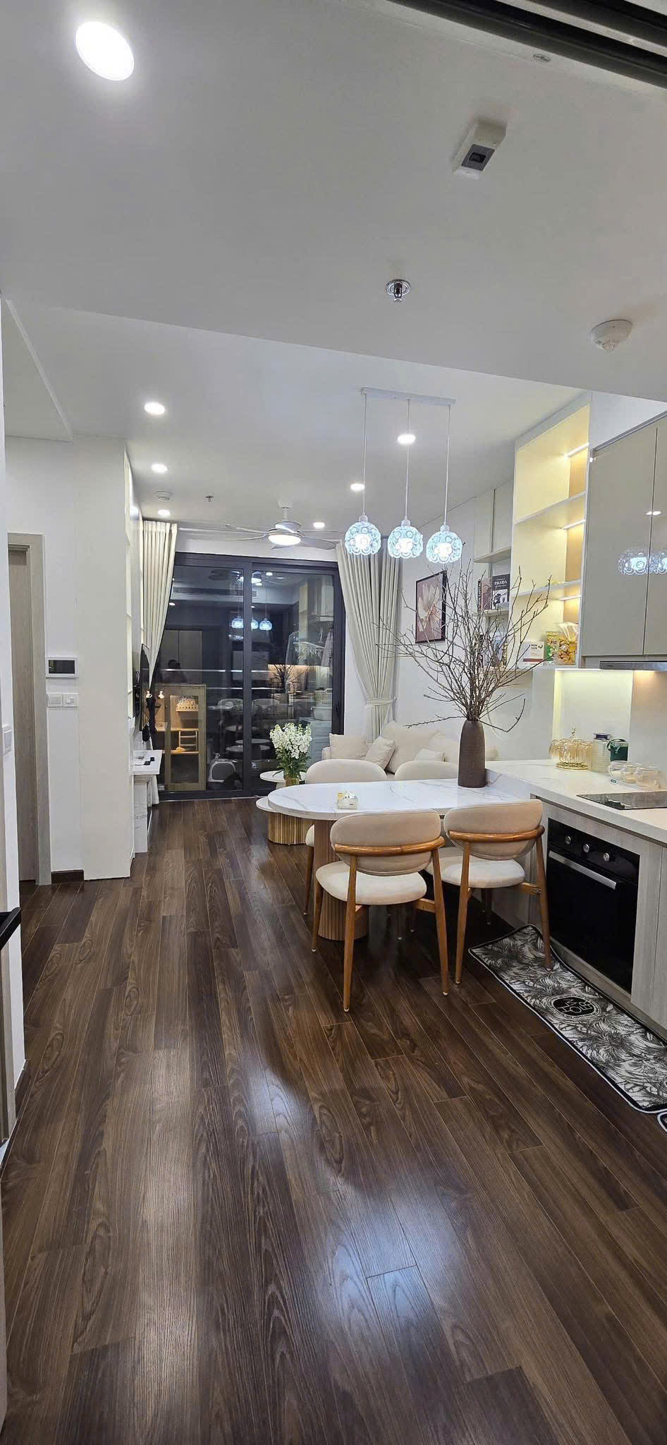 1ef7b968-eb46-437d-8f31-03754ad0f24f