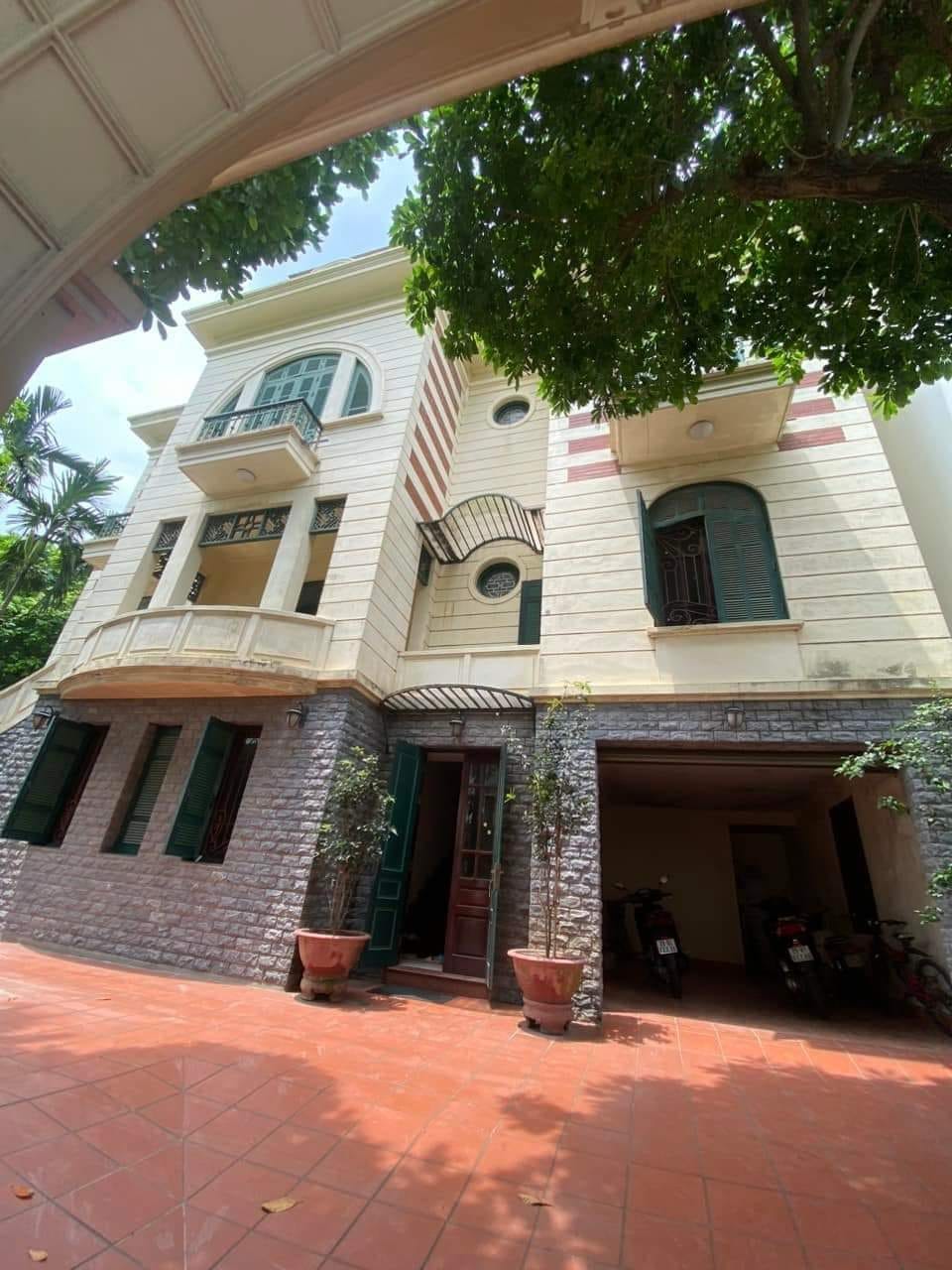 459563832_1725178844917301_2770967213734279526_n