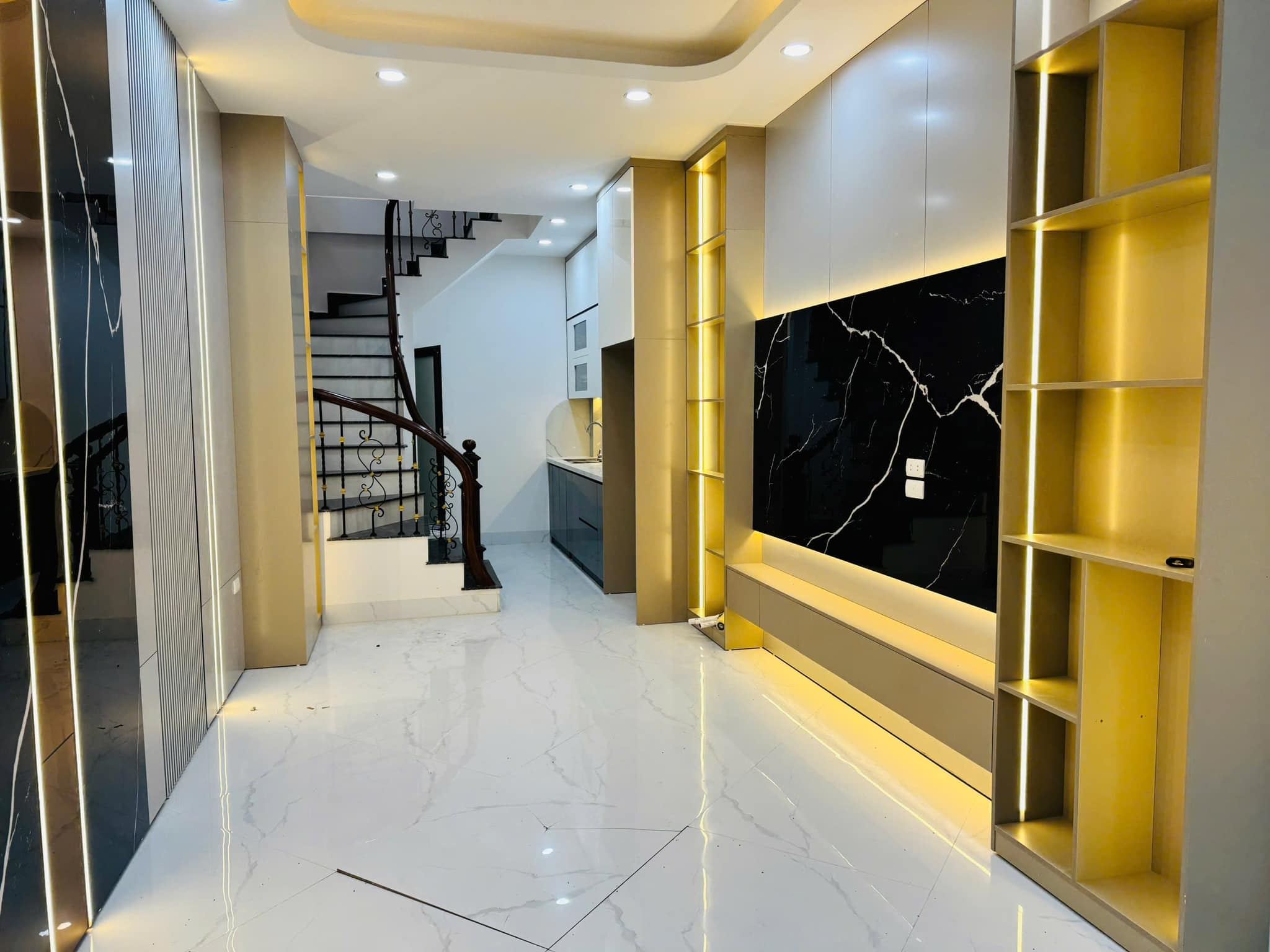 477055332_122120042780614608_6679970720655784099_n