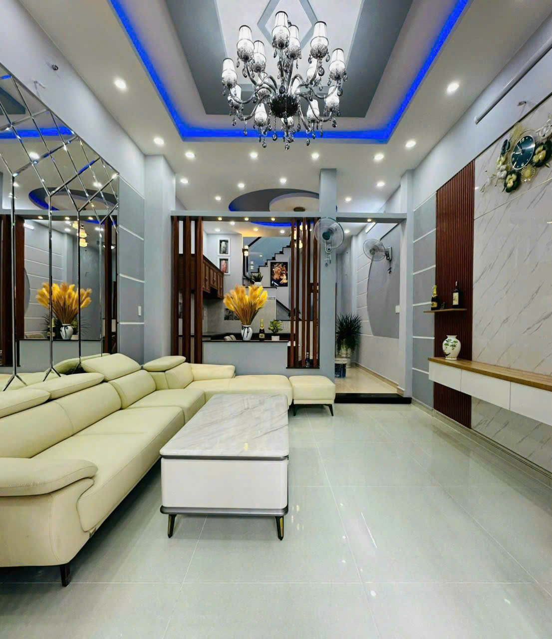 4d5f63e8f2a943f71ab8