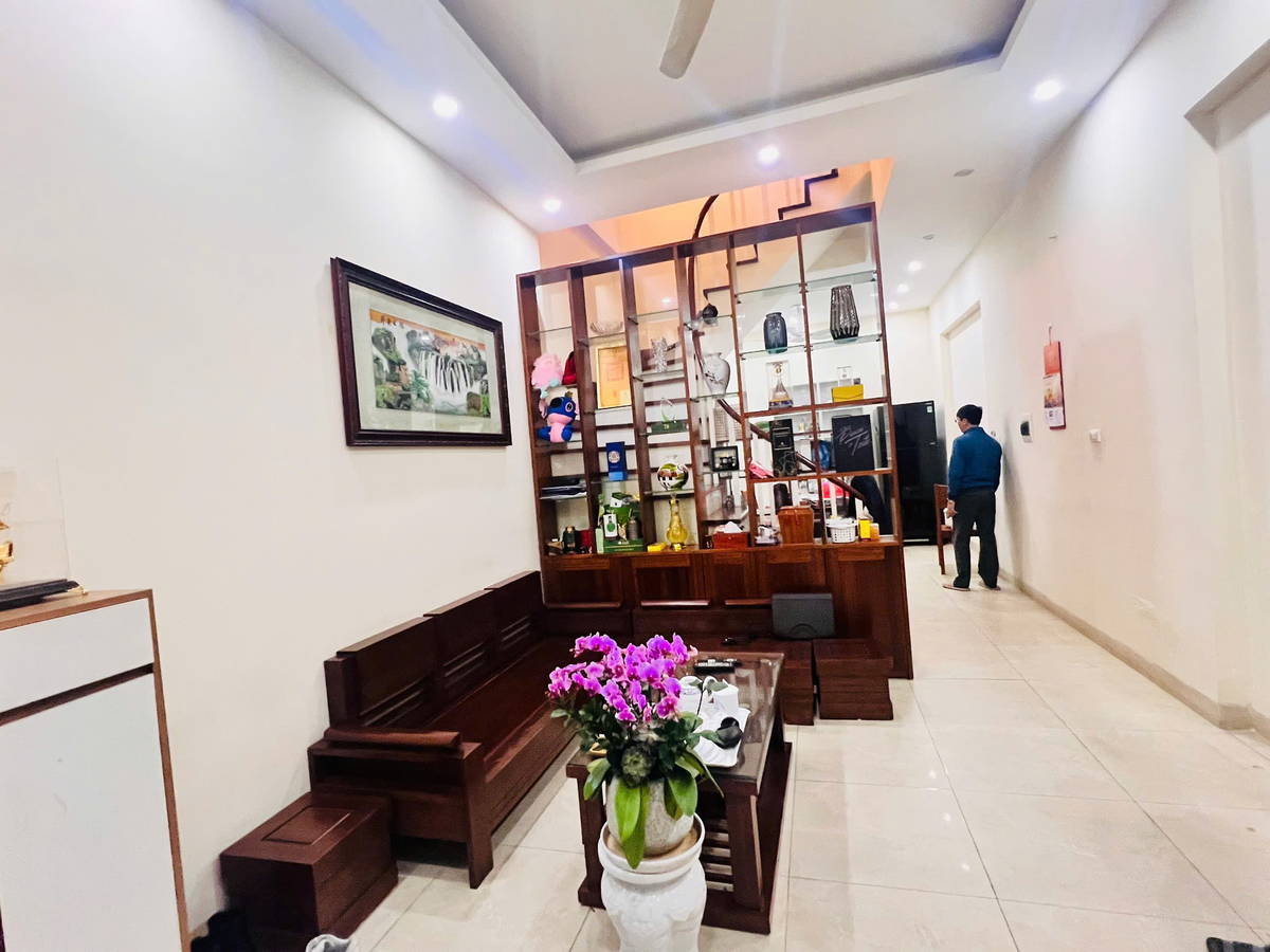 6f237f64-7d4e-5d13-8fee-58daf9fb5adf