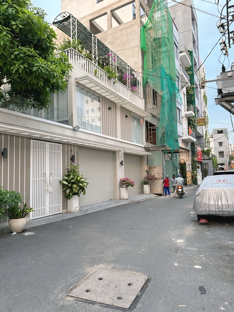 BAN NHA MAT TIEN NGUYEN THI HUYNH (1)