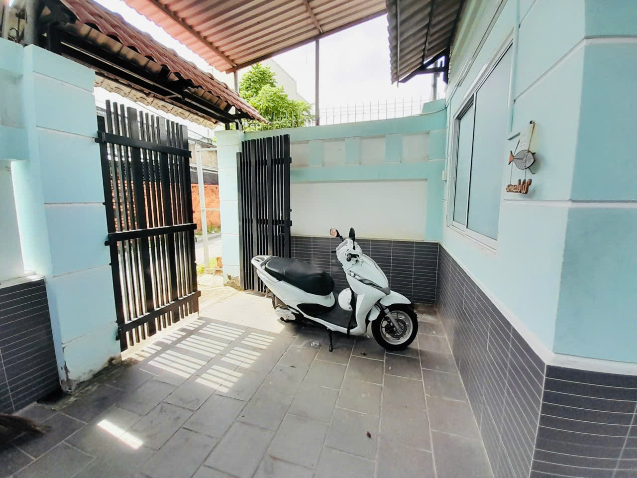 Lê Văn Việt, Võ Văn Ngân, Xa Lộ Hà Nội,  Lê Văn Việt, Võ Văn Ngân, Quang Trung, Trương Văn Thành, Man Thiện, Quận 9, Tân Lập 1, Tân Lập 2, đường 904, Khu Công Nghệ Cao3