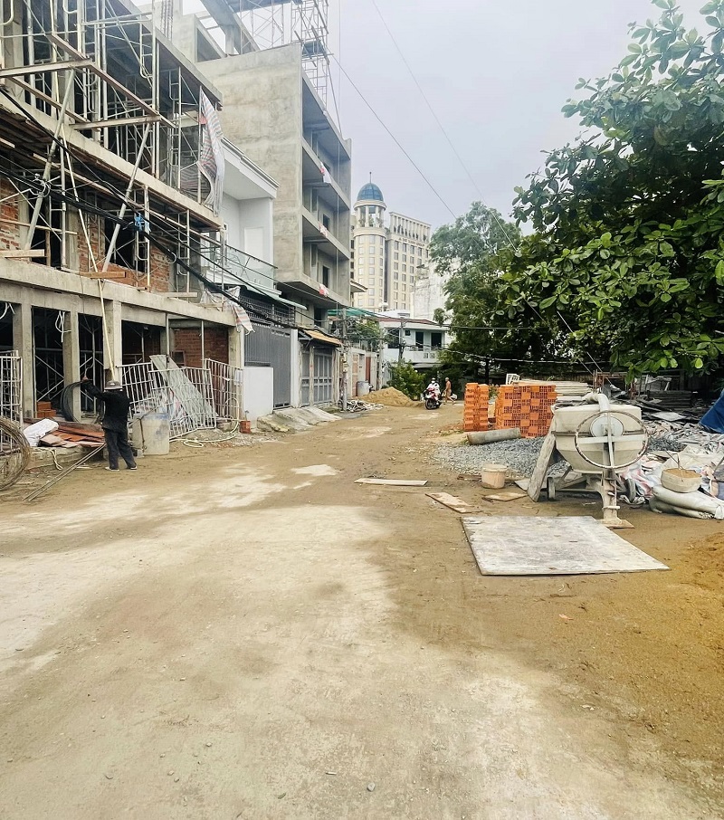 ban-dat-hem-xe-hoi-duong-ung-van-khiem-phuong-25-quan-binh-thanh