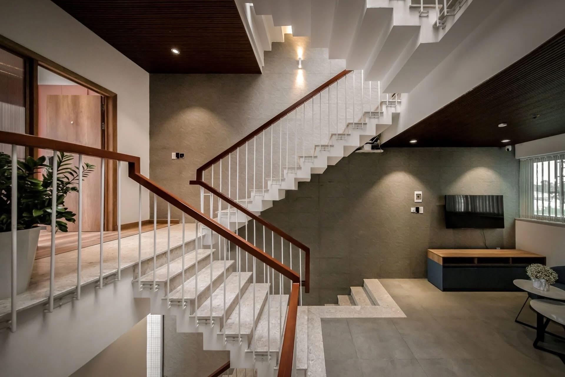 ban-nha-duong-hau-giang-ban-nha-phuong-4-ban-nha-quan-tan-binh-0902386879-1