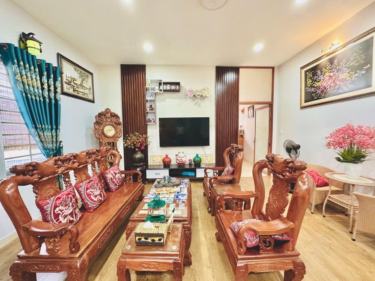 ban-nha-mat-tien-duong-dong-den-ban-nha-phuong-11-ban-nha-quan-tan-binh-0984101102-1