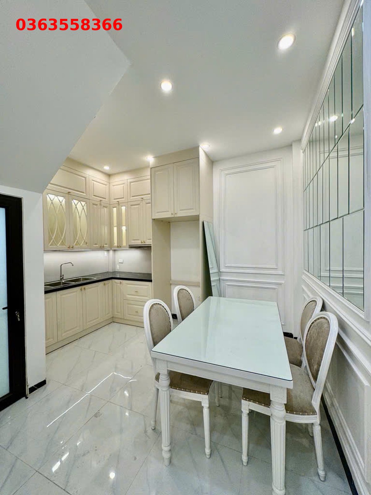 ban-nha-ngo-213-giap-nhat-gia-re