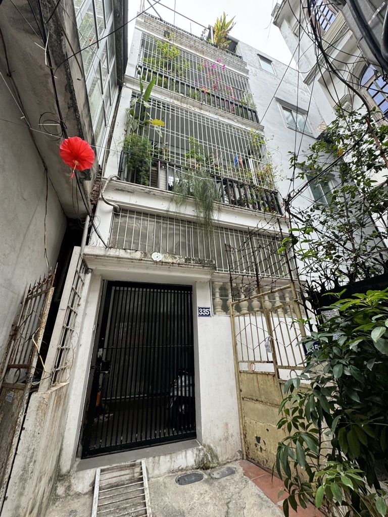 djv-4BE6D35E-m6zxamrw_28_11