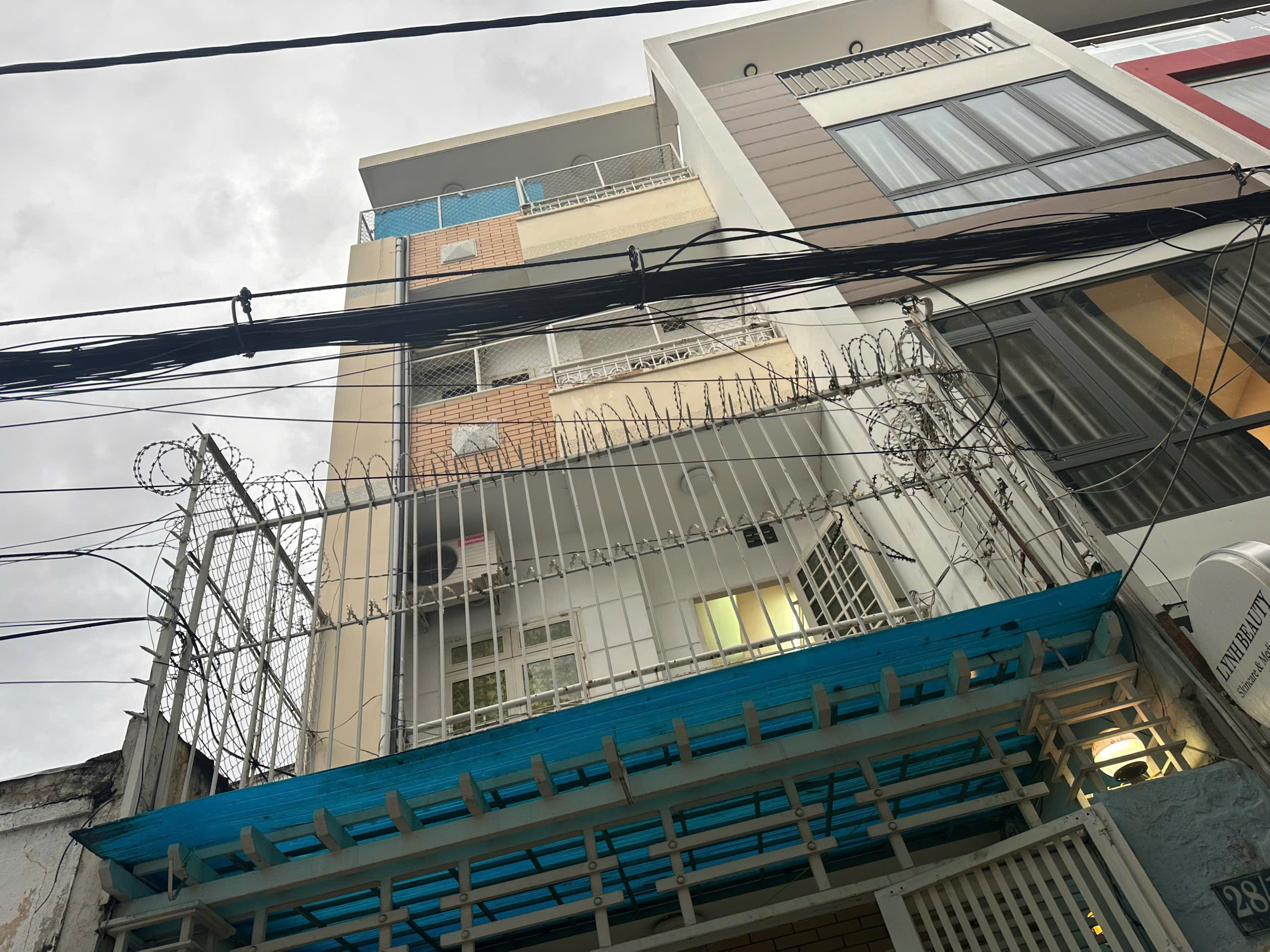 nha 28 nguyen thi huynh 003