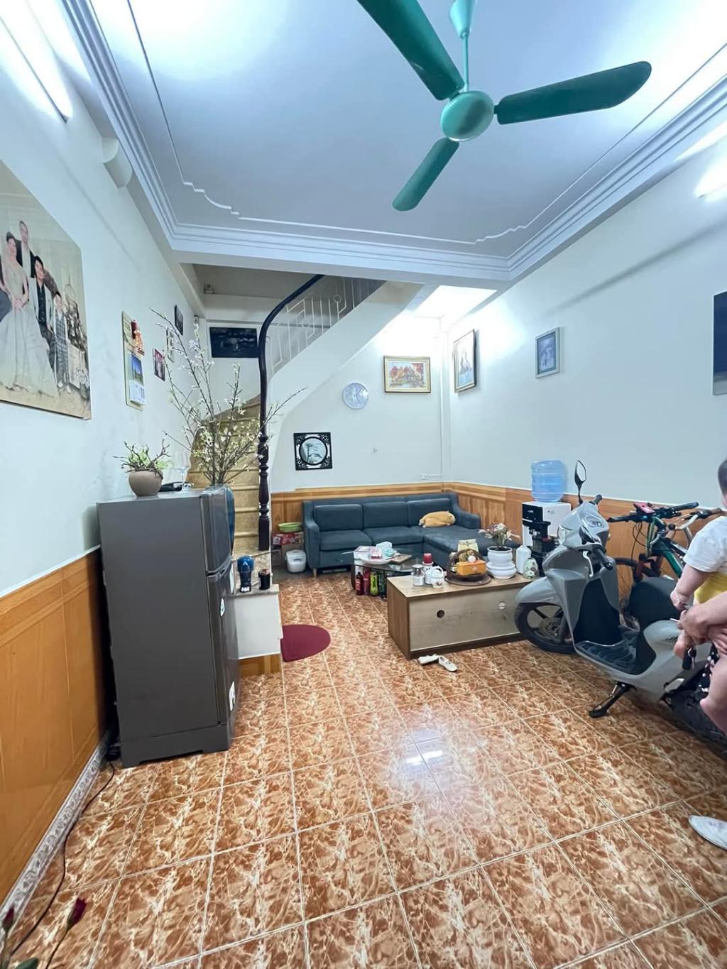 w1g-91564B34-m8b1vah0_57_16