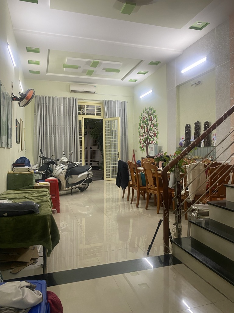 yag-28E1ED2-m5f9mz17_25_9