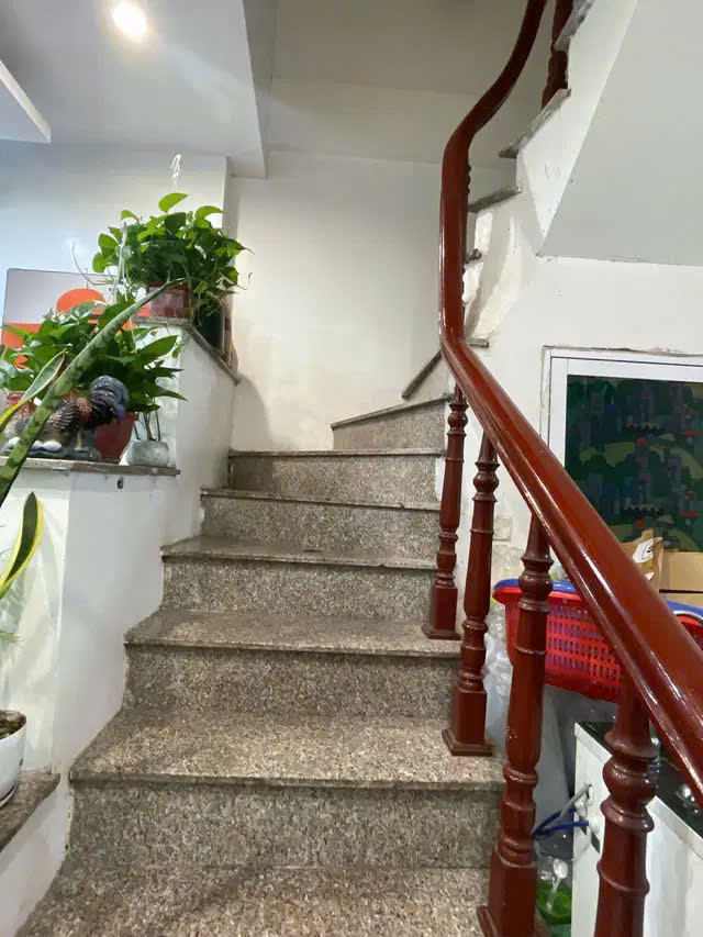 z5985066112876_6c654d640e45b9d9c6512f631d3a13ef