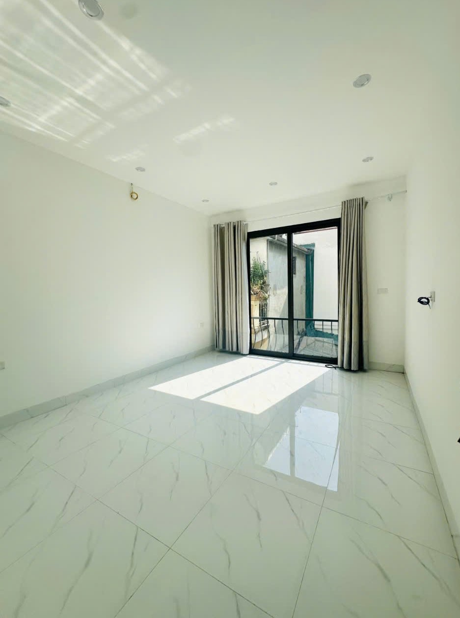 z6100037005813_bc60f8ae98dc17972eaa019d74438f96