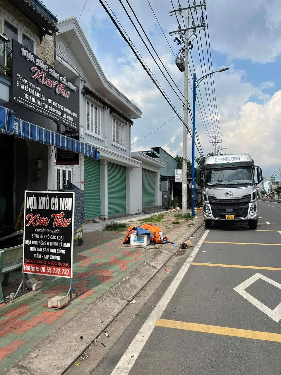 z6226850451332_dd7af80f406f493f6134552648f28249