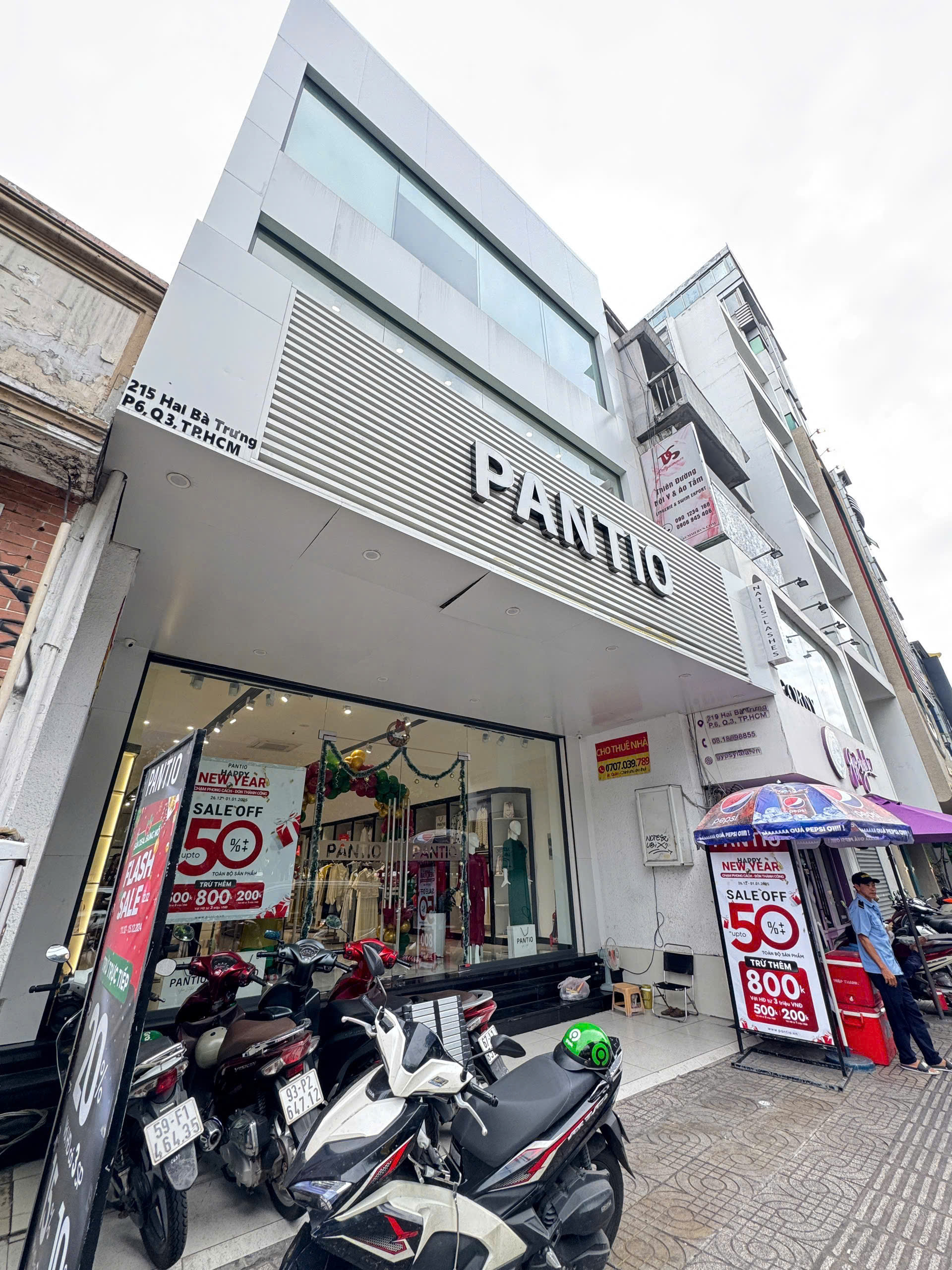 z6290245723935_2f13f25fbcc6400a614bc26912e6e4d9