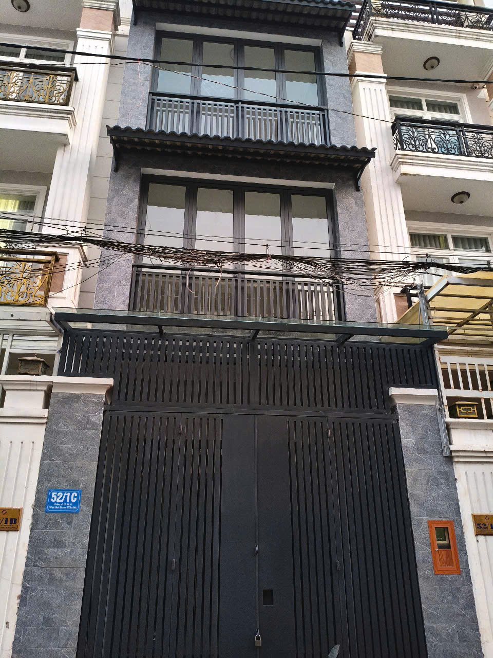 z6358987676044_43749c44f0bf17c54647391f0a4f14c1