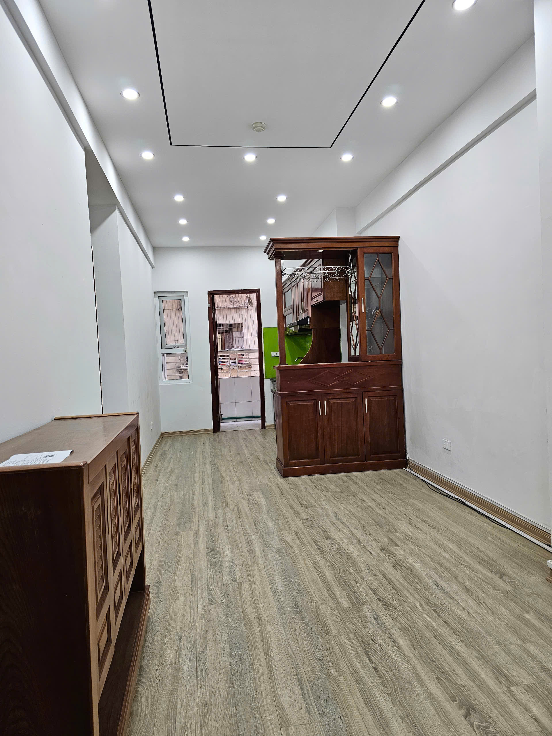 z6367500014262_1dff9e676961f6e858d0e50a6b4b20f1