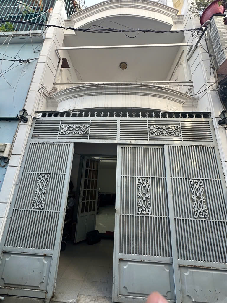 z6371953623073_36ca3e28f485551bc384462bc19e269e