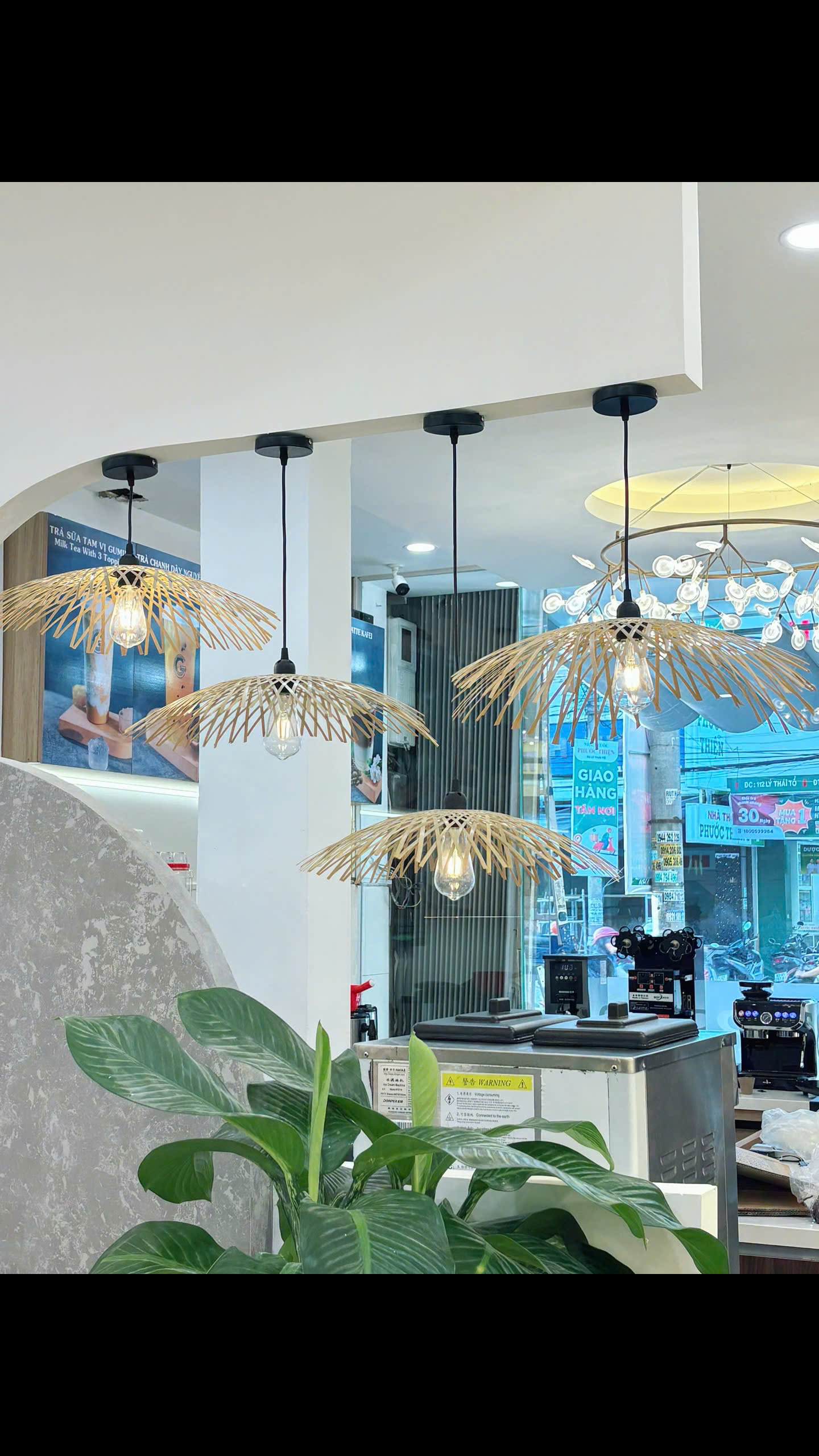 z6372211209258_4acc0cace107eca5f9311bfec384c075