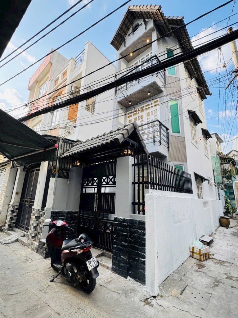 z6373023821327_47e55d27af982d41528c288d53319013