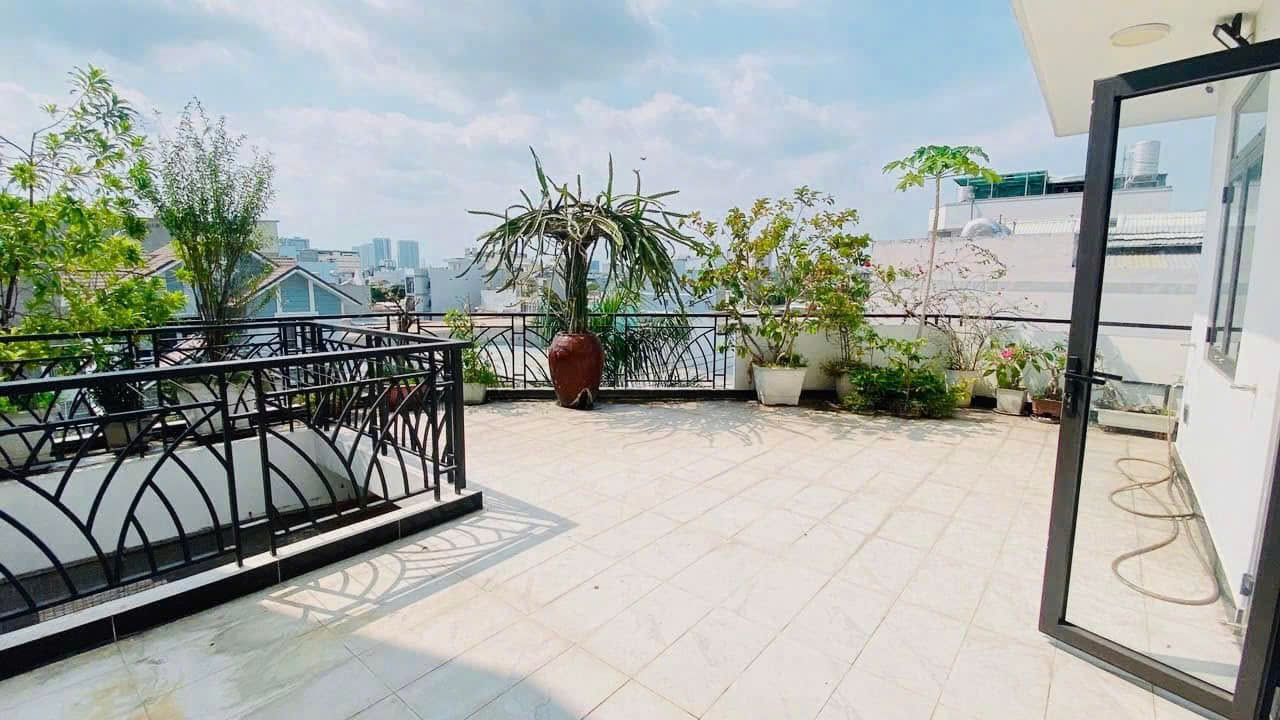 z6377923752335_a9dfecebd533c3845af1d0fb7ceca874