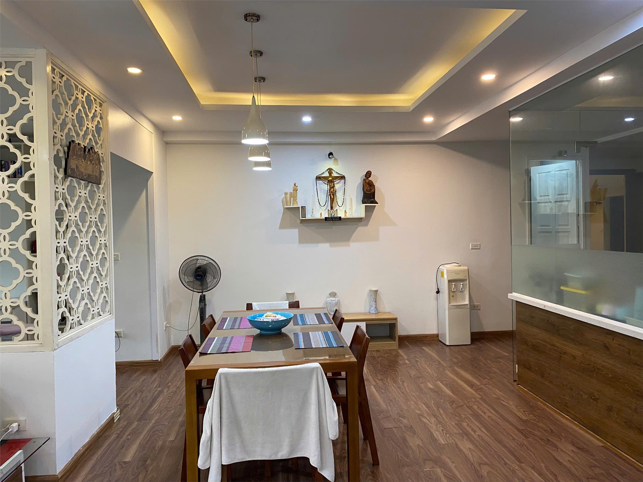 z6379391762958_987c83a19868f548abf2296b0b2bfa33