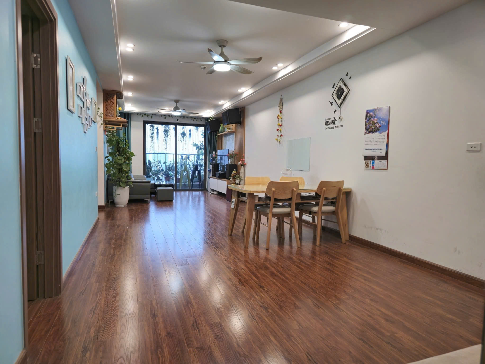 z6382666694714_596fbdc2fcc2e835270a9f56f0096bba