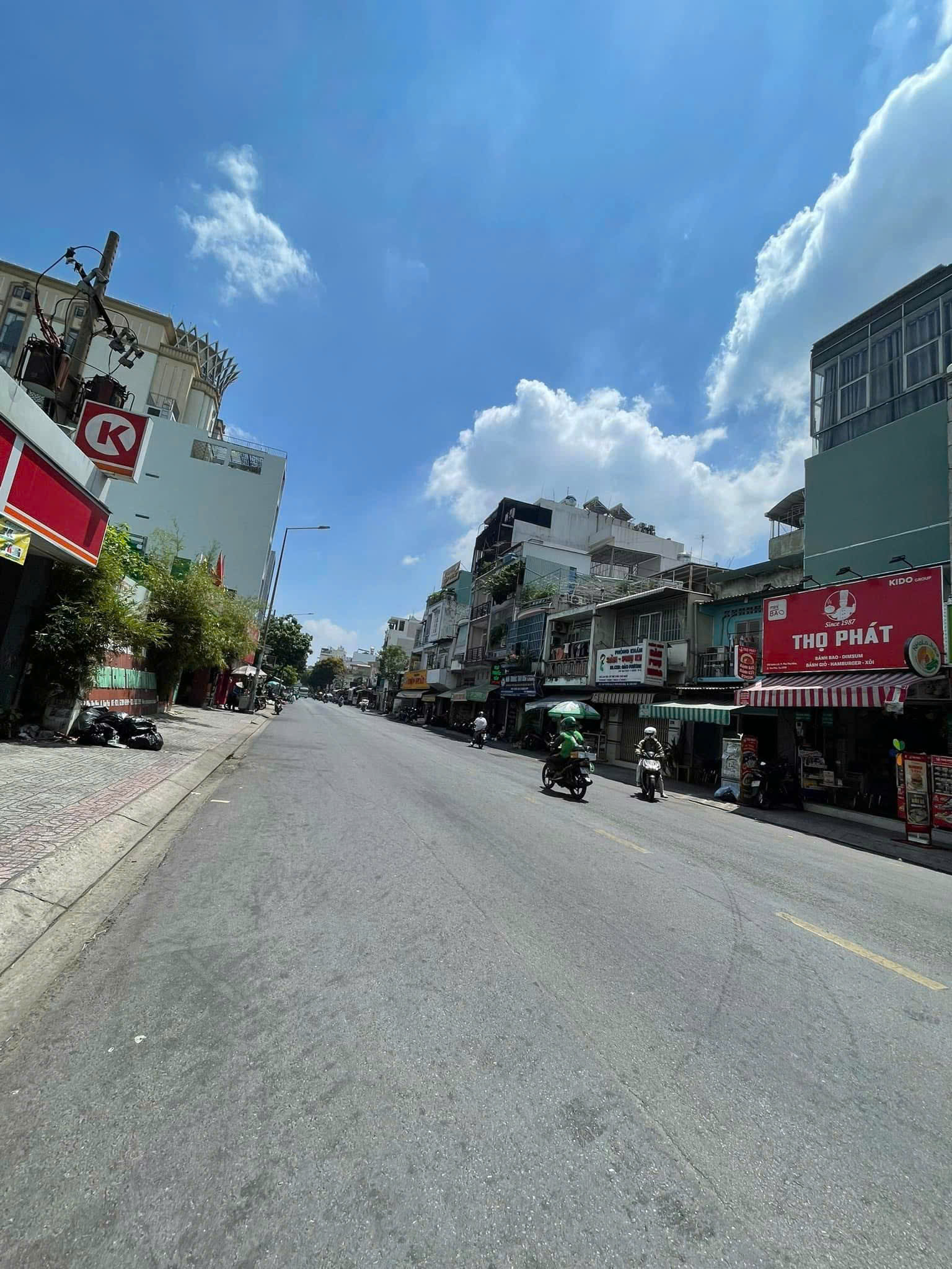 z6384072900260_17c7c9317c90ec6282176ba7524fc2e7