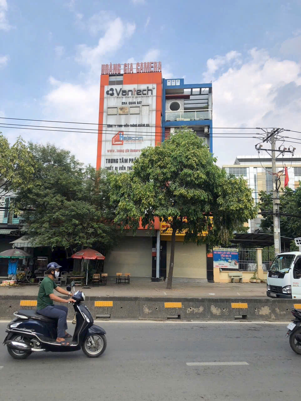 z6401549813488_e0f8afe9d6aeb0ccc426dfb353926641