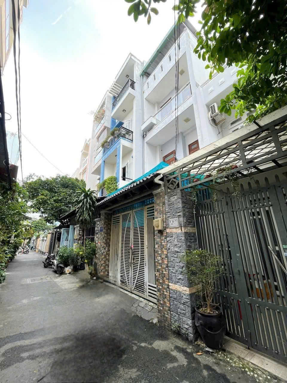 z6401570640156_e0daac692db9417964f5c5e2f6986c47