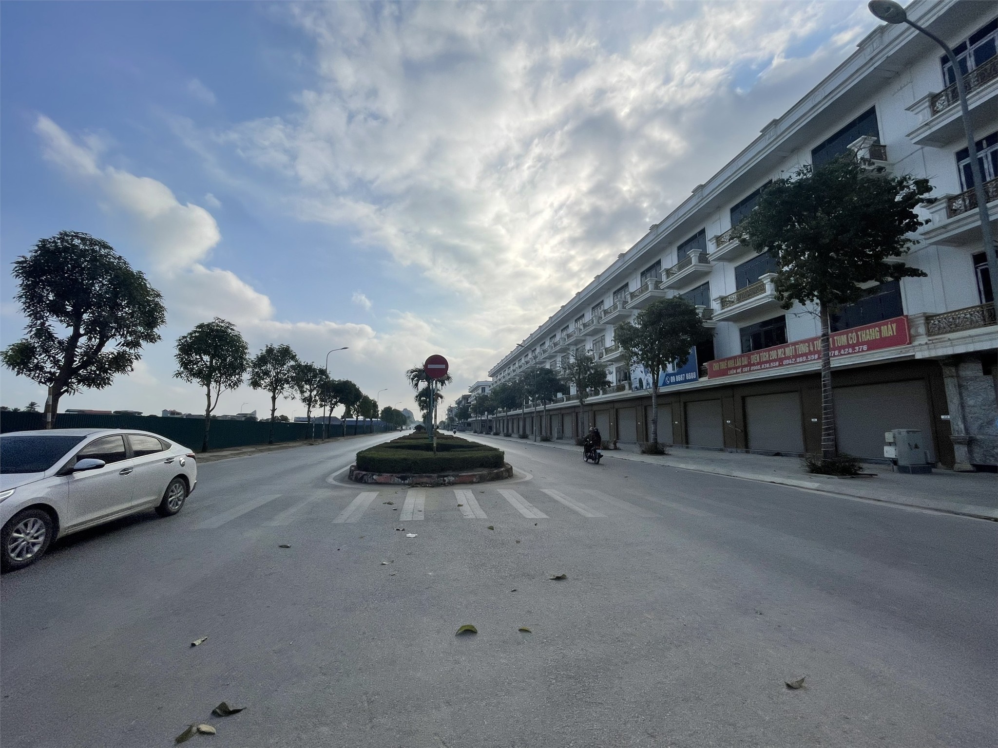 z6401760557091_6df2b54e709382888f5be1ecbe39edd1.jpg_bak_638775384260201109