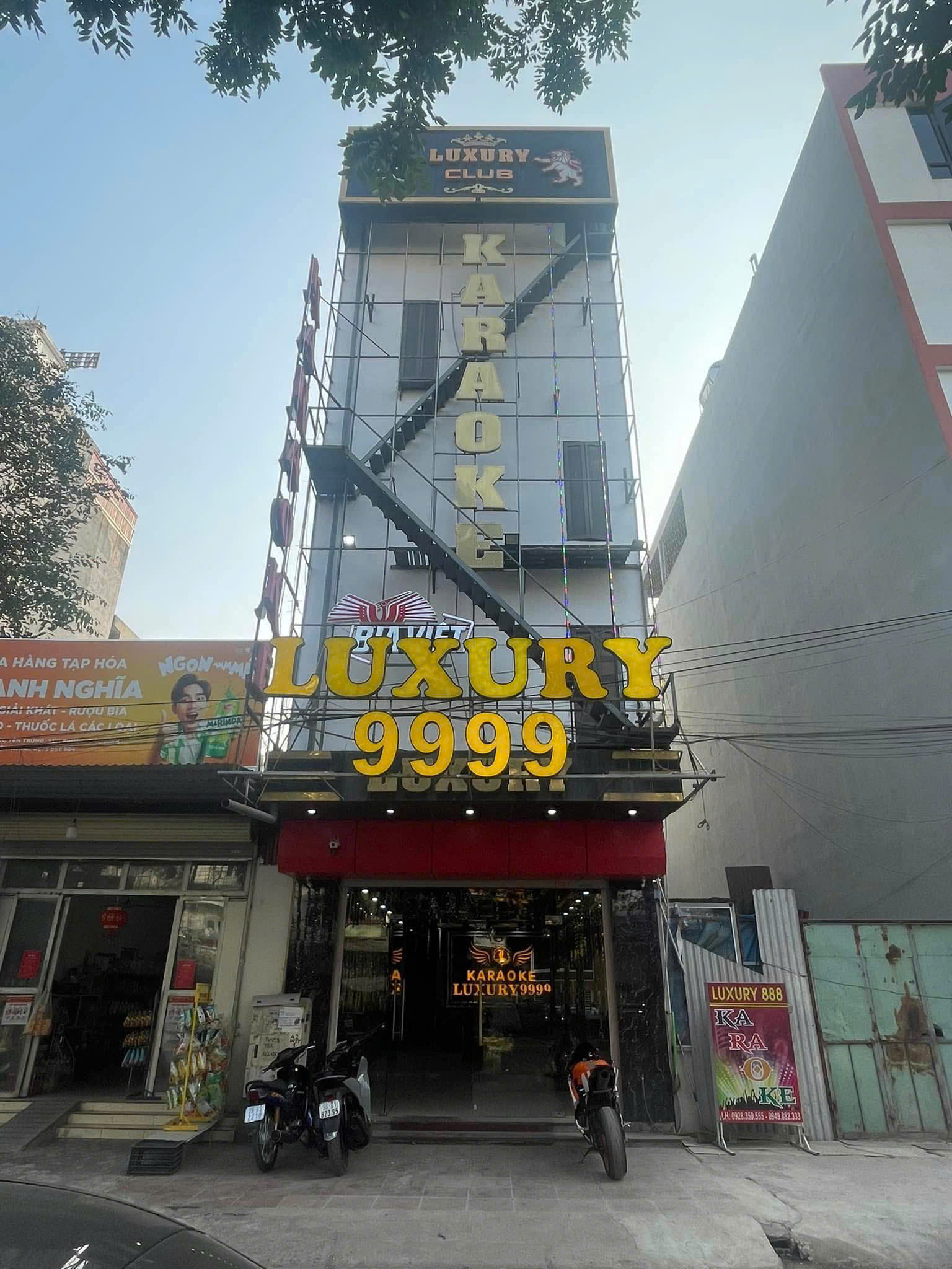 z6402080346261_f0042e453f141ca2c0008171f5e25f24