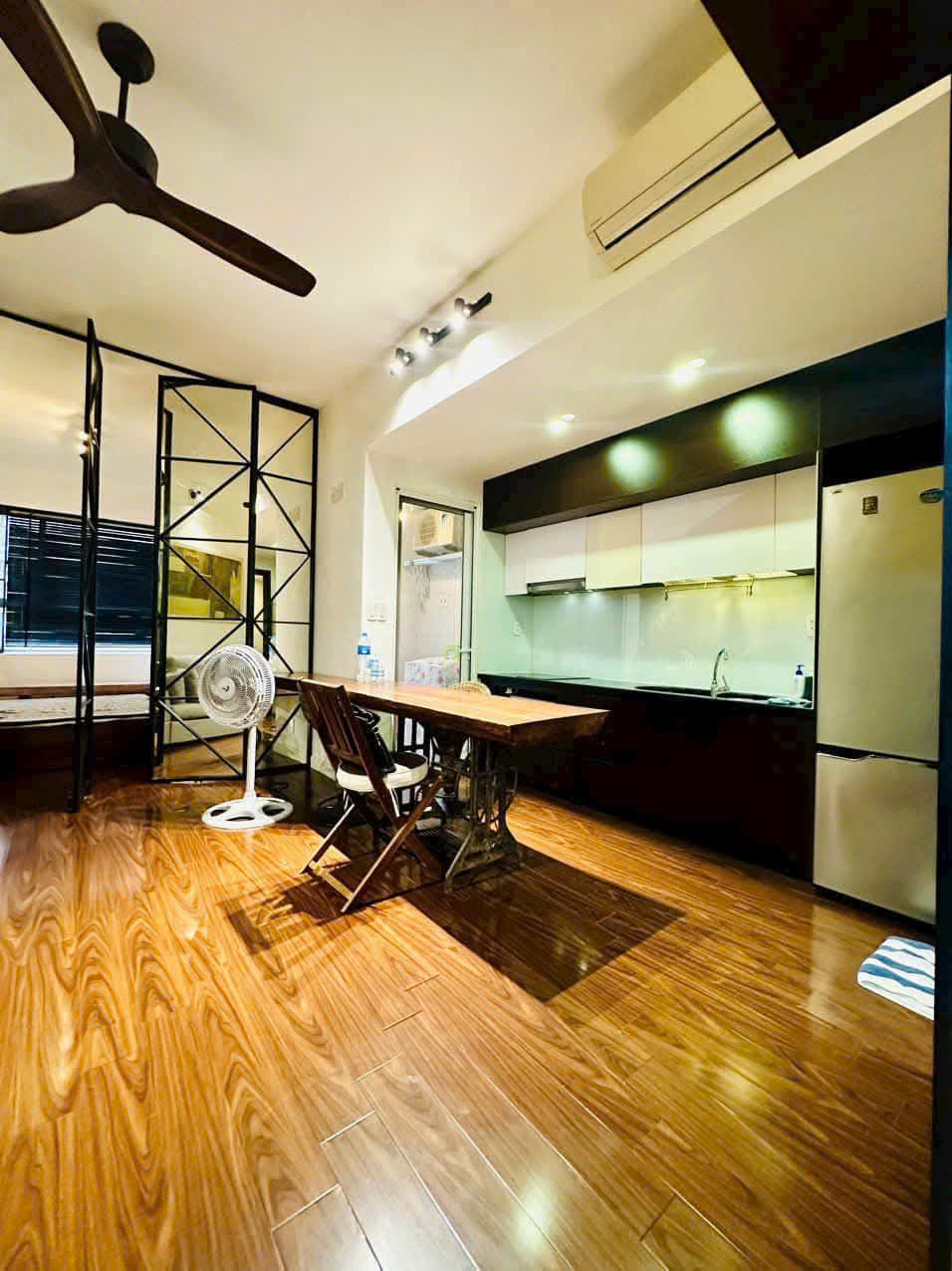 z6404847652281_f347e1a81209ae900edfd947c85c3ebb