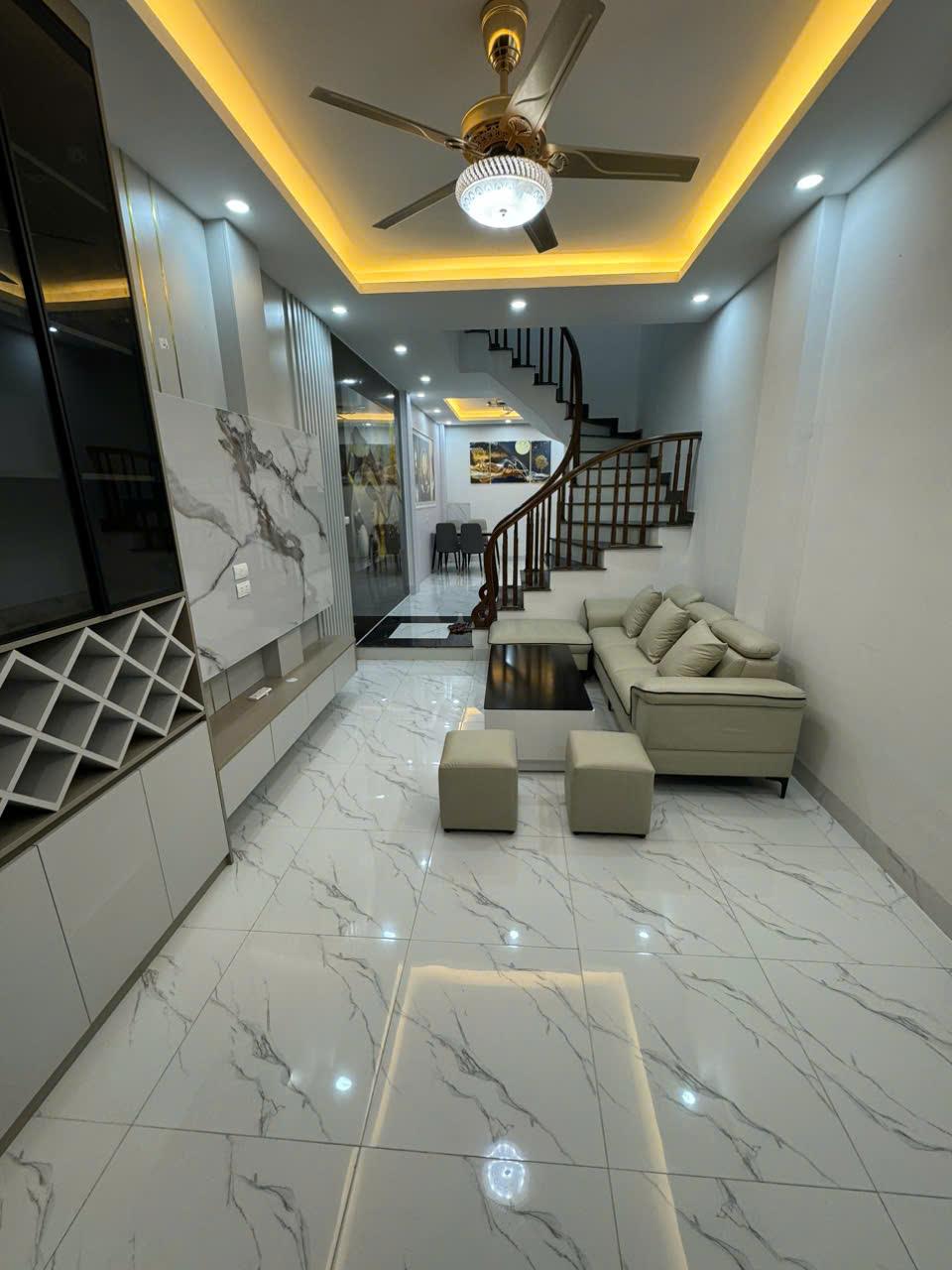 z6405230174282_6d756f45558198168d35b4ebecd18b80