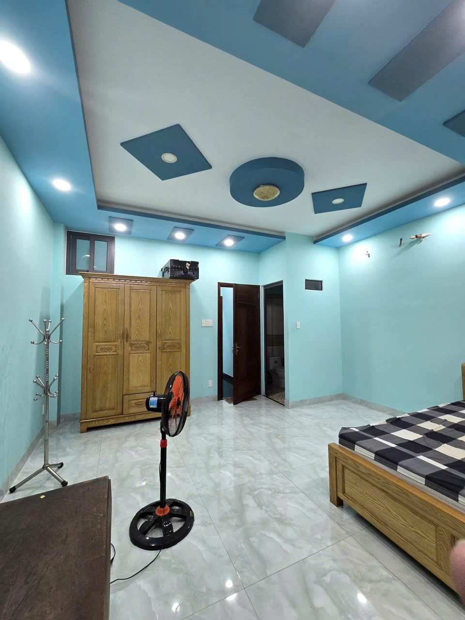 z6406810868591_a2319ce021b30a346f885738ebedfebf