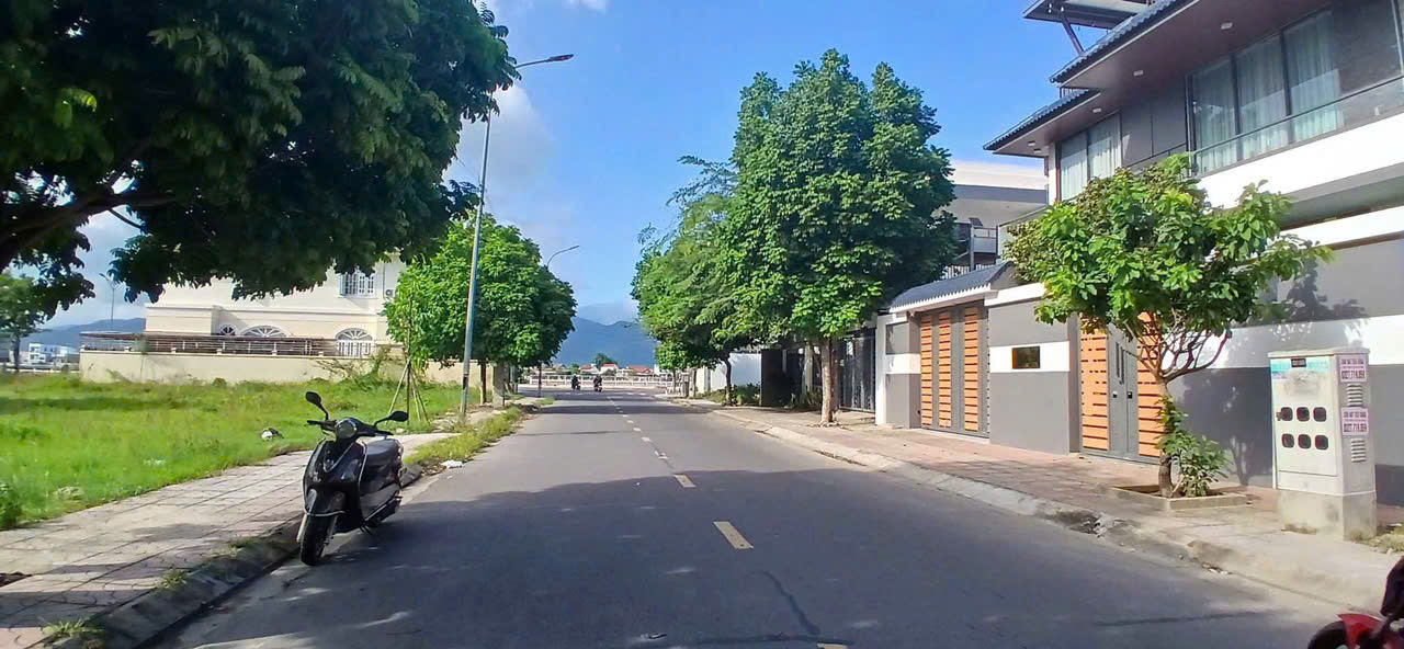 z6408817211023_e485b7222cfaf398fde69b40e5341a0e