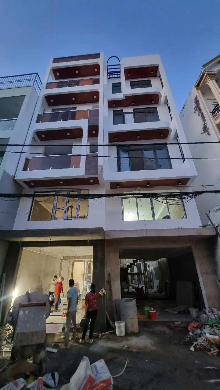 z6410242498777_23534a04af5b6f454e88c49081c17121