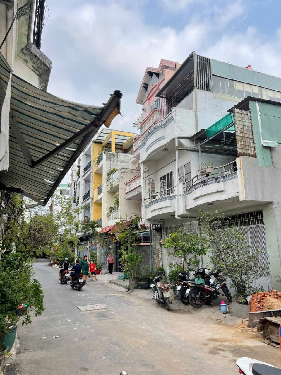 z6412712496855_65f48cd88373330447b46485cd1ab9b0