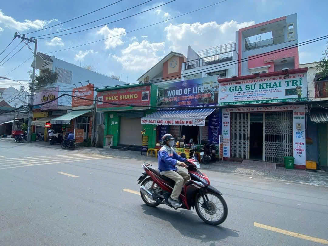 z6414517103900_1c8ad5c8b8832189b434a879b9250c4b