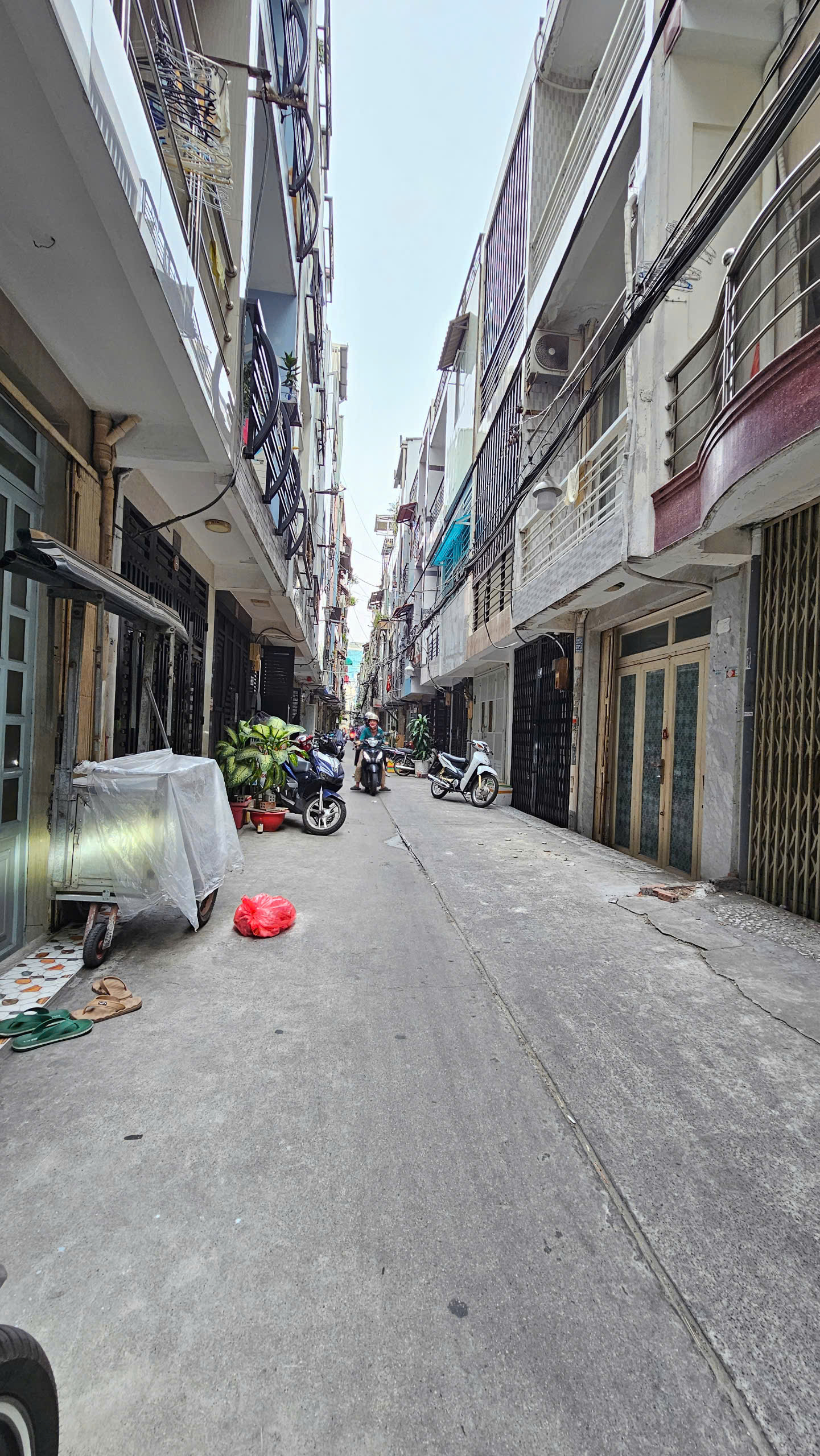 z6416122808401_acb045e70def71d941126f3943cd04f9