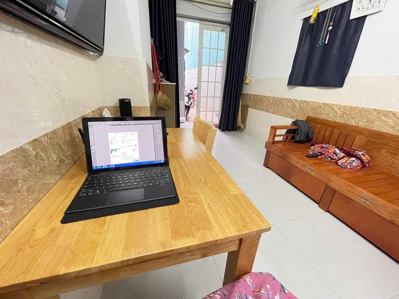 z6417243512110_ffedec452f42bc8c33047d667cc33b5f