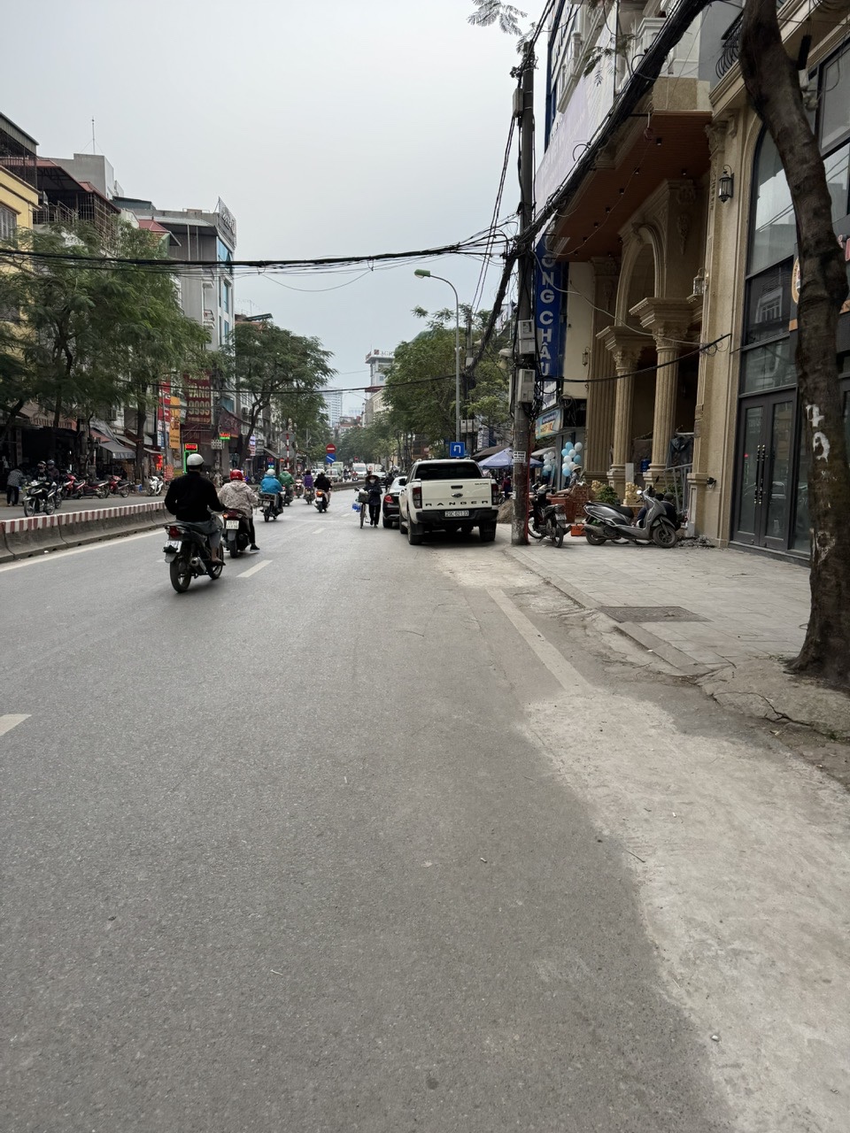 z6422322846440_af223867a0604d3898c8a77302d86e25