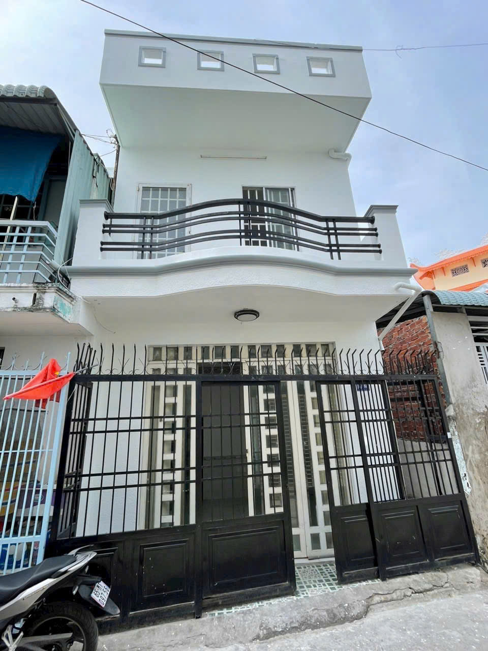 z6423592294017_c8f51800e5047cc383564da04b7c27c7