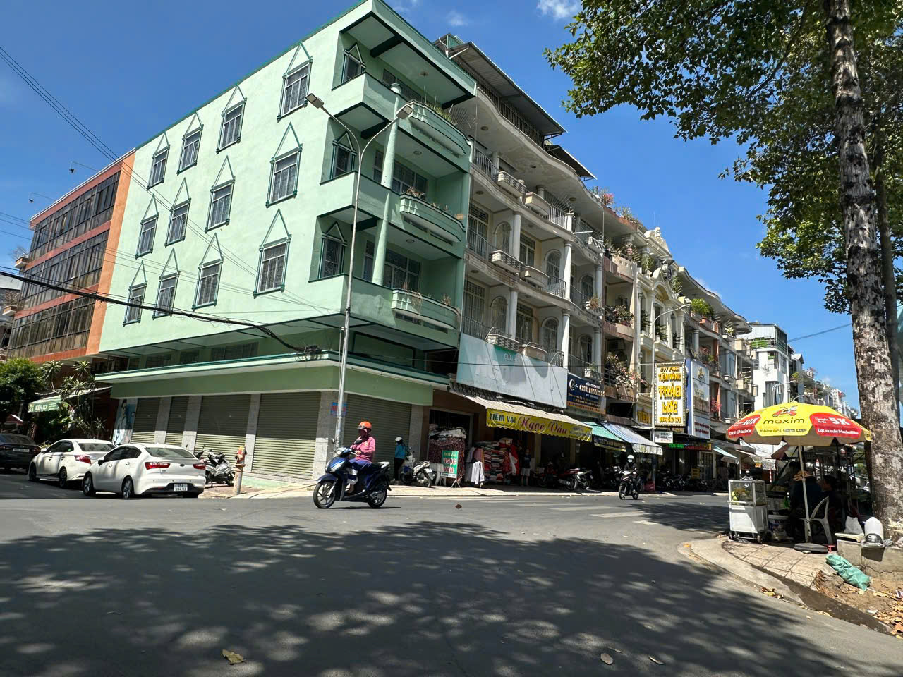 z6436638645284_453fd3555c4b835586fe8dff0d964ccd