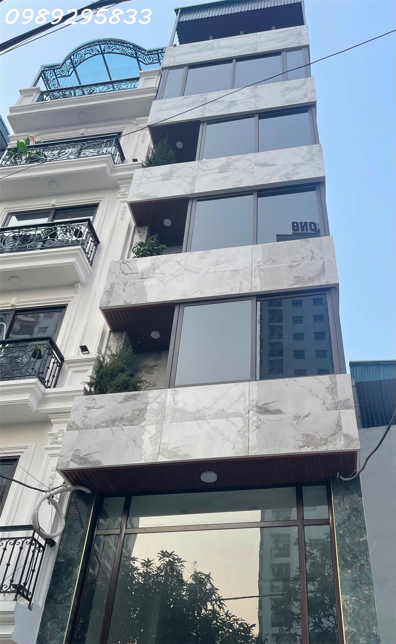 z6437429776012_35653c010724963204a9936bb43a65df