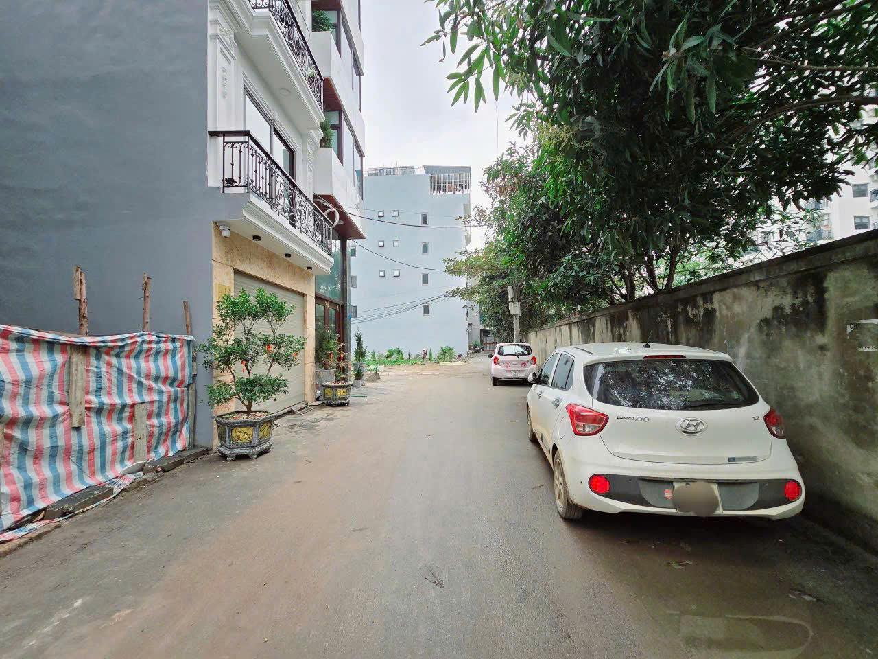 z6437842228193_6761cadb4779f19cac50a412e8b9d095