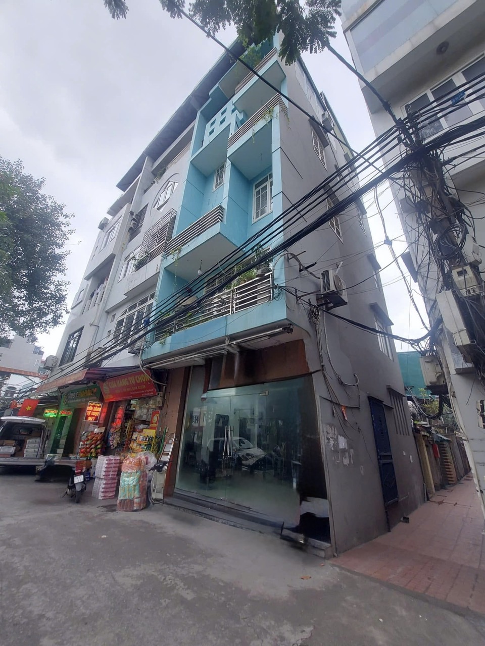 z6438232866400_6973c2b5c3c6fcd6af50a564b01a05b0